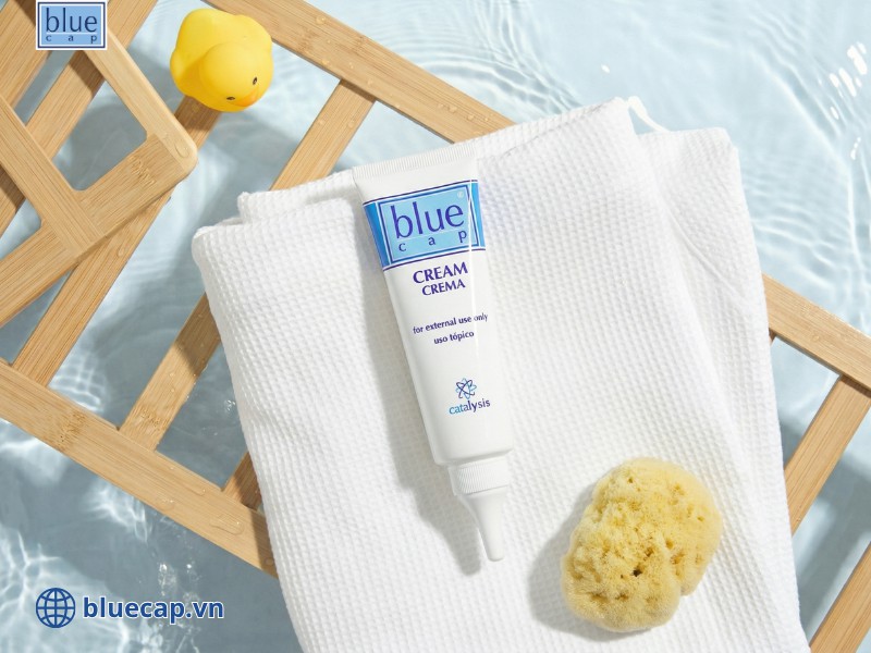 Kết hợp giải pháp phục hồi chàm sữa cho con với Blue Cap Cream